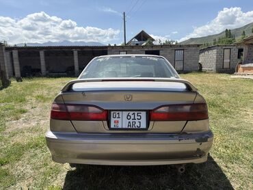 тоята алфарт: Срочно !Honda Accord T.1999 ж 2,0 об