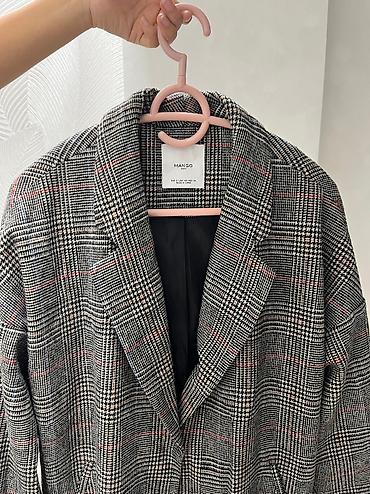 Пальто: Продаю пальто в очень хорошем состоянии 1) Пальто кафейногл цвета в — 7