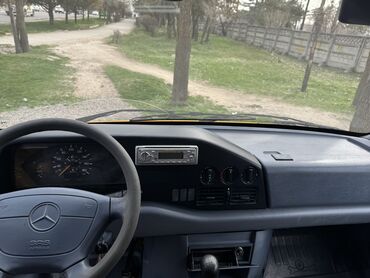 Легкий грузовой транспорт: Легкий грузовик, Б/у — 7