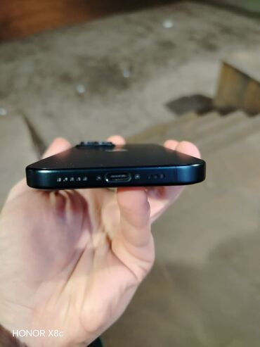 Apple iPhone: IPhone 15, 128 GB, Black Titanium, Face ID — 3