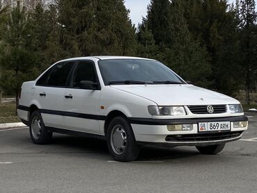 хода свик: Volkswagen Passat: 1994 г., 2 л, Механика, Бензин, Седан