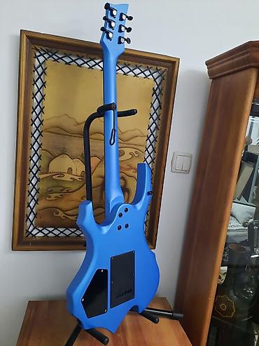 Гитары: Электрогитара НОВАЯ 🎸!!! с модерновым дизайном типа "Warlock", НН — 9