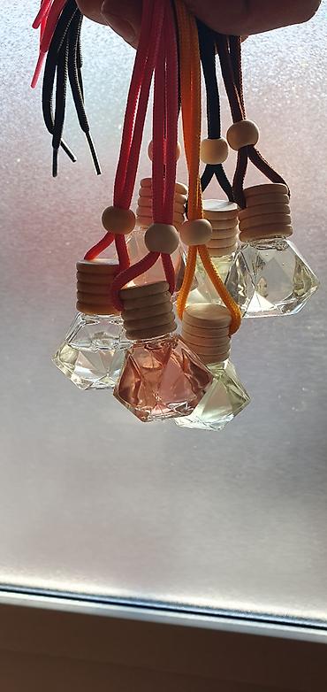 elvinşah parfum: Masin ətirləri Orijinal yaglardan istifade olunur Aptavoyda — 1