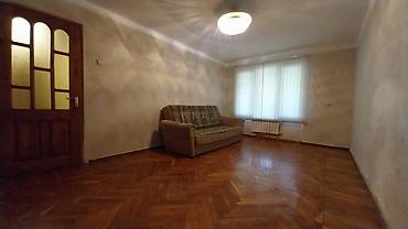 ucuz ev elanlari: Bakı, Yasamal, 3 otaqlı, Köhnə tikili, m. Elmlər Akademiyası, 87 kv. m — 1