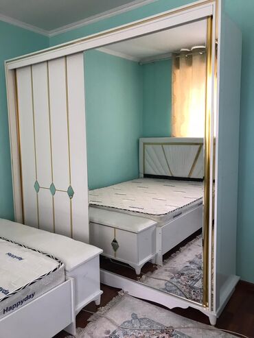 дрели бу: Спальный гарнитур, Двуспальная кровать, цвет - Белый