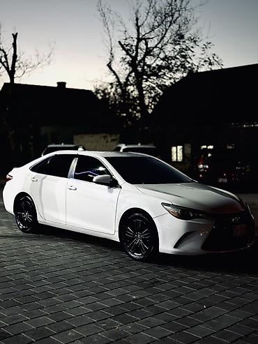 какие авто надежные: Toyota Camry: 2016 г., 2.5 л, Автомат, Бензин, Седан — 4