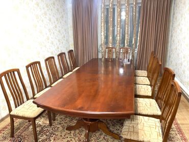 �������� 2 ������������ в Кыргызстан | КОМПЛЕКТЫ СТОЛОВ И СТУЛЬЕВ: Продаю стол и стулья 12 штук, ширина 1.2 на 3 метра, дерево, состояние