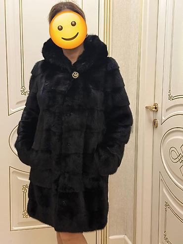 barter geyim: KRISTINA brendli qadın kürkü (Şuba) razmer 40-42 2500azn alınıb — 3