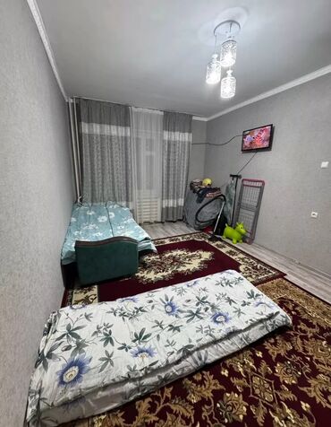 снять квартиру на месяц: 1 бөлмө, Кыймылсыз мүлк агенттиги, Чогуу жашоосу жок, Жарым -жартылай эмереги бар