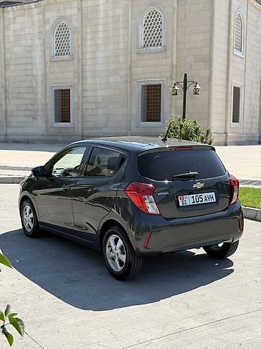 Chevrolet: Chevrolet Spark: 2019 г., 1 л, Вариатор, Бензин, Хэтчбэк — 4