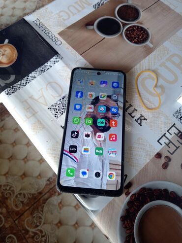 бу телефоны в баку: Tecno Spark 20, 256 GB, Barmaq izi, Face ID