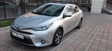 Toyota: Toyota Corolla: 2018 г., 1.8 л, Вариатор, Гибрид, Седан