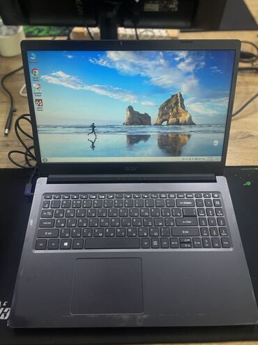 наклейка ноутбук: Ноутбук, Acer, 4 ГБ ОЗУ, Intel Celeron, 15.6 ", Б/у, Для несложных задач, память SSD