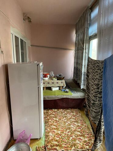 Пластиковые окна на заказ: Продаётся 4х комнатная квартира на третьем этаже, в спальном районе at lalafo.kg — 3 Пластиковые окна на заказ: Продаётся 4х комнатная квартира на третьем этаже, в спальном районе — 3