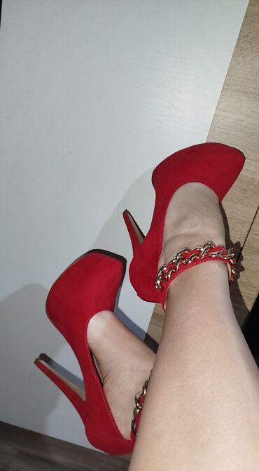 sandale sa maramom: Pumps, 39
