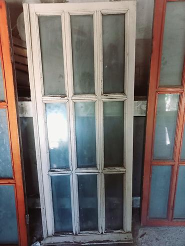 qapi taxda: İşlənmiş İkili Taxta pəncərə, Еni: 50 sm, Uzunluğu: 145 sm — 3