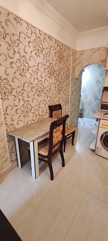 Uzunmüddətli kirayə mənzillər: XİRDALAN QƏNCLƏR SƏHƏRCİYİ. (RİAT TİCERET MERKEZİYLE UZBEUZ) Ev dekabr — 3