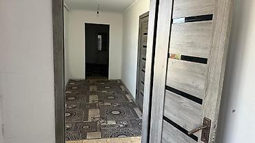 Продажа коттеджей и домов: Продается дом с большим двором и хозяйственными постройками. - — 5