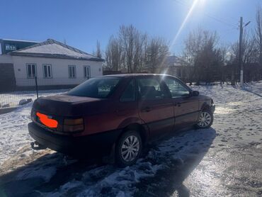 авто гольф 4: Volkswagen Passat: 1992 г., 1.8 л, Механика, Бензин, Седан