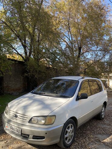 Toyota: Toyota Ipsum: 1997 г., 2 л, Автомат, Бензин, Минивэн