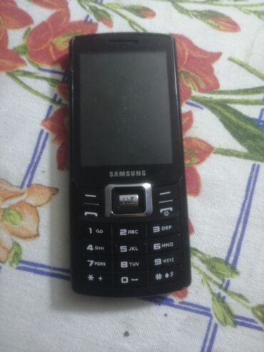 телескоп тал 1: Samsung Galaxy S24+, rəng - Qara