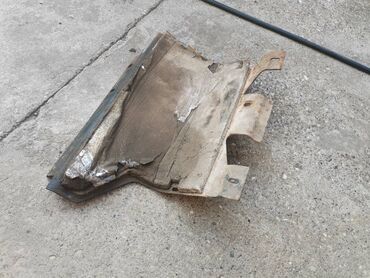 Auto delovi: Zastitni lim motora i mosta Lada 21214i Niva. Polovno, ocuvano — 9
