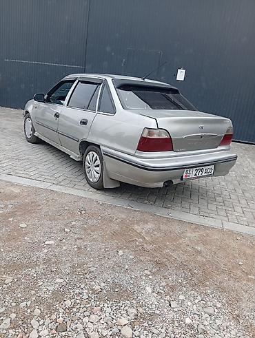 Daewoo Nexia: 2007 г., 1.5 л, Механика, Бензин, Седан