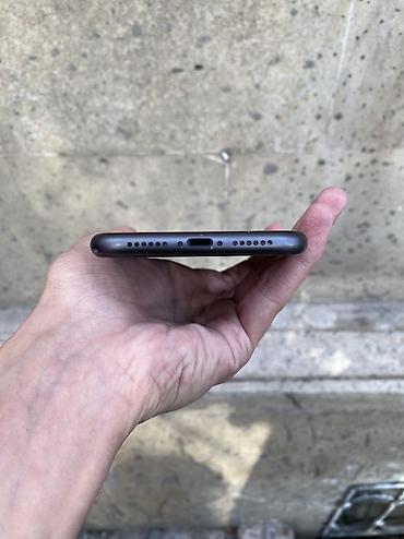 se iphone: IPhone 11, 128 GB, Qara, Zəmanət, Simsiz şarj, Face ID — 5