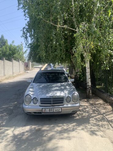 шины и диск: Mercedes-Benz E-Class: 1996 г., 2.8 л, Механика, Бензин, Седан