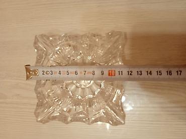 Konfet qabları: Hamısı bir yerdə 15 AZN 2 ədəd Xrustal konfet qabı, 1 ədəd Xrustal — 15