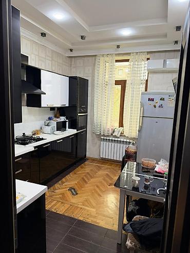 studio menziller: 6 otaqlı, Yeni tikili, 160 kv. m — 6
