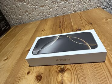 Apple iPhone: IPhone 16 Pro, 256 GB, Natural Titanium