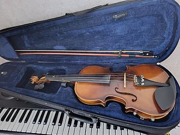 Musiqi alətləri: Skiripka satılır!280 alınıb 150satılır 8 ay istifade olunub heç — 4