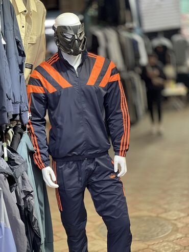 уйгурские костюмы: Спортивный костюм Adidas, M (EU 38), L (EU 40), XL (EU 42), цвет - Оранжевый