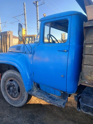 Yük maşınları: Mator narmalni karofka mosd əla texsmotur sigorta var təkərlər — 2