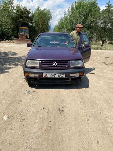 ремкомплект кулисы митсубиси спейс стар: Volkswagen Vento: 1993 г., 2 л, Механика, Бензин, Седан