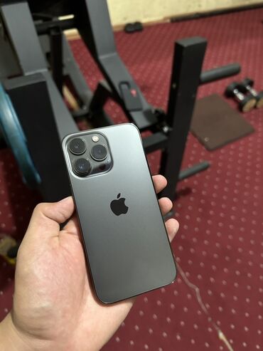 ноутбук макбук бу: IPhone 13 Pro, Б/у, 256 ГБ, Графит, Зарядное устройство, Чехол, 79 %
