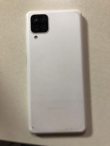 Samsung: Samsung Galaxy M12, Б/у, 64 ГБ, цвет - Белый, 2 SIM