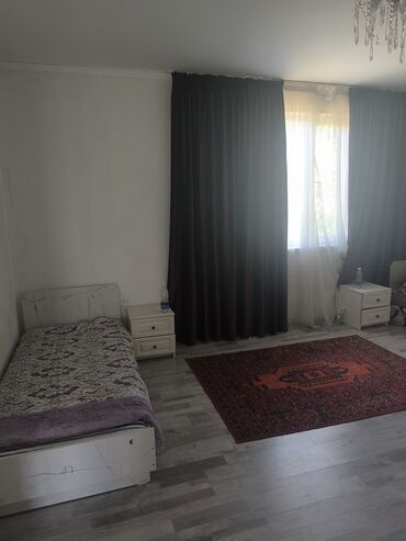 Долгосрочная аренда комнат: 25 м², С мебелью