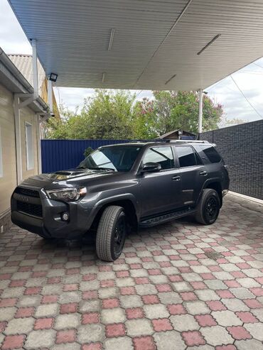 штатив slik: Toyota 4Runner: 2018 г., 4 л, Автомат, Бензин, Внедорожник