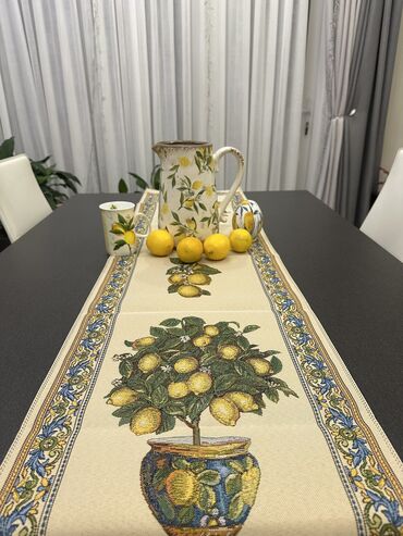 Другой декор и предметы интерьера: Раннер на стол 140 на 40 см ! Также есть наволочки 45 на 45 . Испания — 2