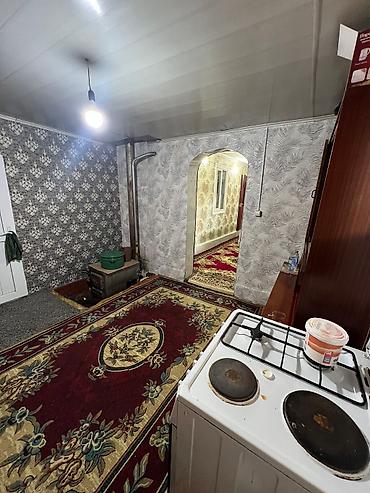 Sale of cottages and houses: Продается Дом * ﻿﻿Адрес: ж/м Кара Жыгач * ﻿﻿Площадь: 100км2 — 9