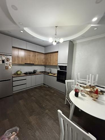 Продажа коттеджей и домов: 6 комнат и более, 220 м², 4 соток, Бишкек, Рухий Мурас ж/м Собственник — 13