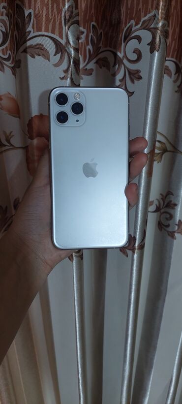 батарейка айфон 11: IPhone 11 Pro, Серебристый, Защитное стекло, Чехол, 100 %