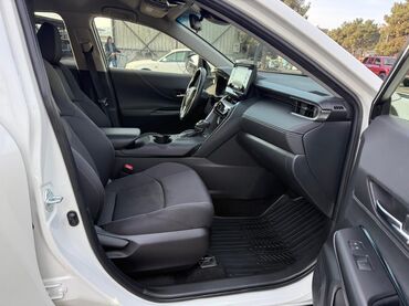 Toyota: Toyota Venza: 2022 г., 2.5 л, Бензин, Кроссовер — 8