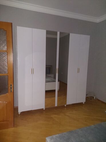 Sifarişlə dolablar: Düz dolab, Yataq otağı üçün, Paltar üçün, Açılan, Korpuslu — 9