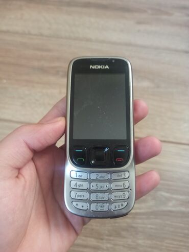 Nokia: Nokia 1, Б/у, 1 SIM