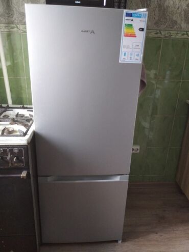 стол холодильный: Холодильник Avest, Б/у, Двухкамерный, De frost (капельный), 55 * 140 * 55