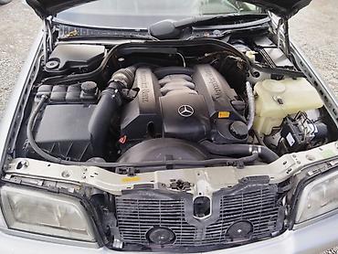 3 e30: Mercedes-Benz 240: 2.4 l | 1998 il — 8