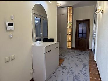 Долгосрочная аренда домов: 200 м², 4 комнаты — 23